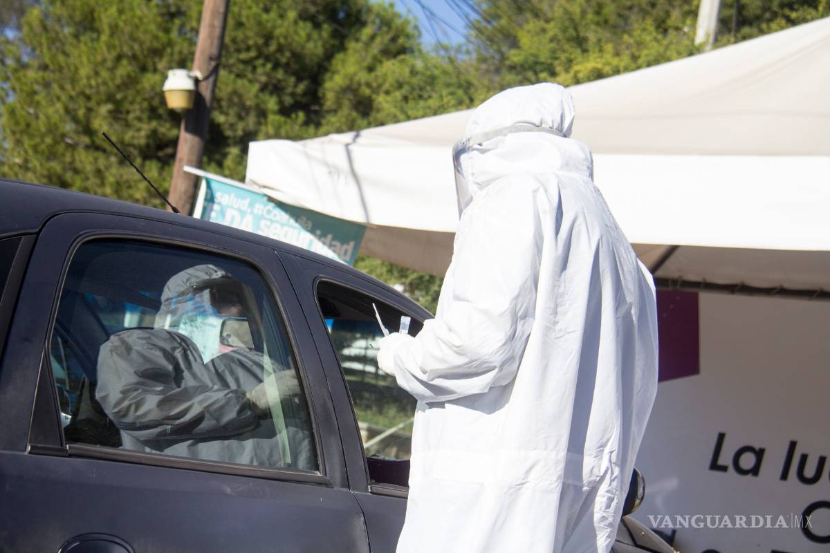 Piden médicos a autoridades de Saltillo endurecer medidas para frenar ola de contagios