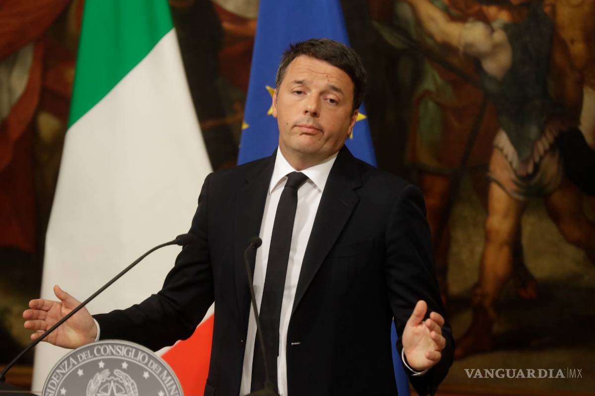 Italia golpea a Renzi y tumba reforma de la Constitución