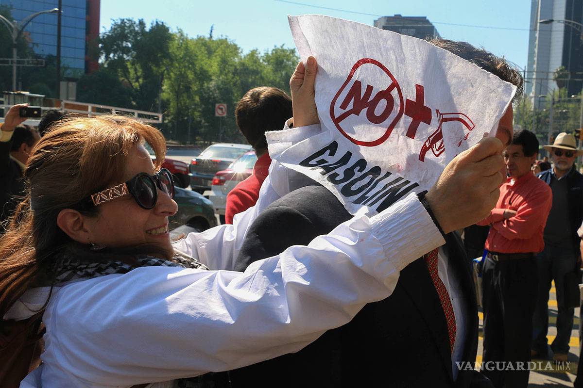 $!Bloqueos y marchas en 28 estados contra el 'gasolinazo'