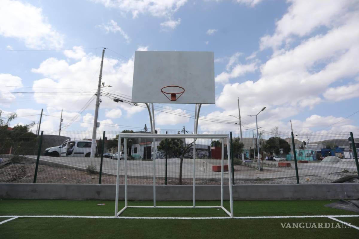 $!Empresas socialmente responsables como Ruba y Rotoplas se han sumado al esfuerzo para mejorar parques, instalando mobiliario y sistemas de riego con agua tratada.