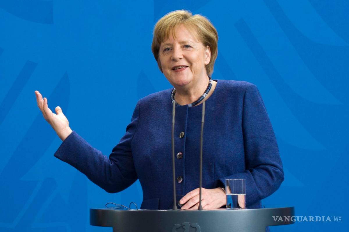 'Si queremos paz, es necesario hablar con Rusia': Angela Merkel