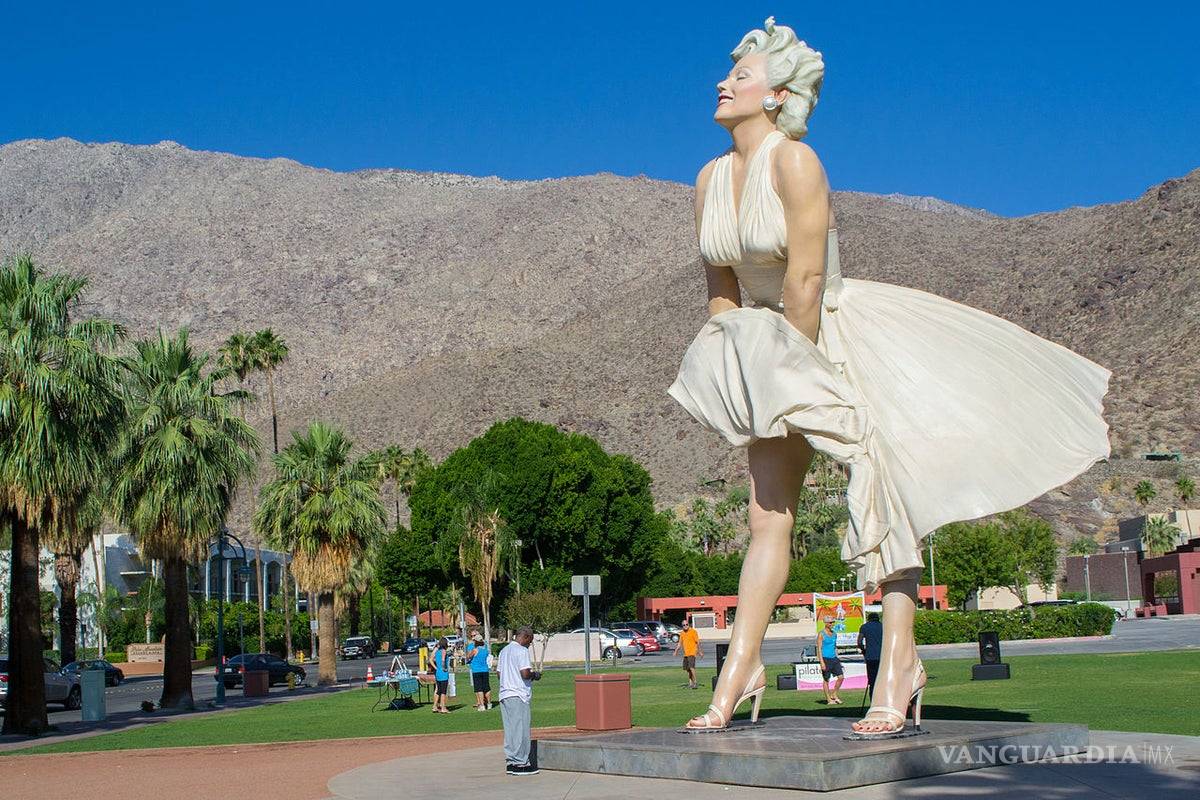 $!¿Arte o misoginia? Piden ‘cancelar’ estatua de Marilyn Monroe en California