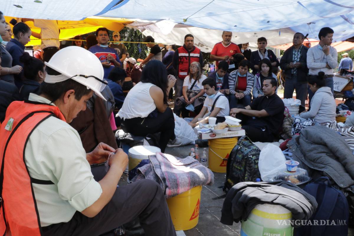 Nuevo sismo paraliza las labores de rescate en Ciudad de México