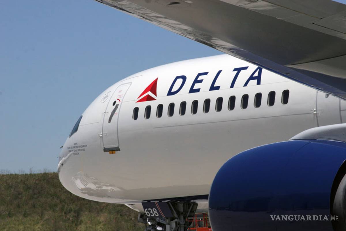 Desvían vuelo por pasajeros que enfermaron al mismo tiempo