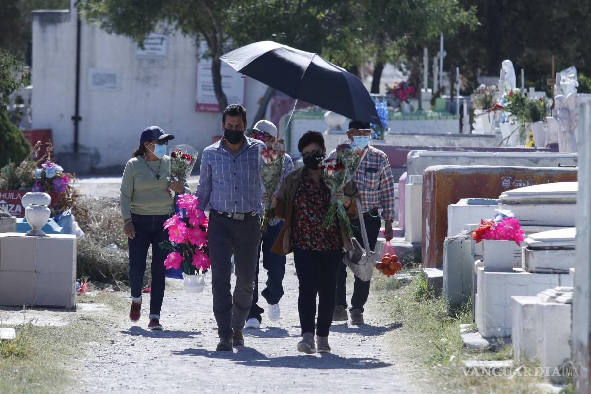 Vuelve verbena popular a Saltillo por el Día de Muertos