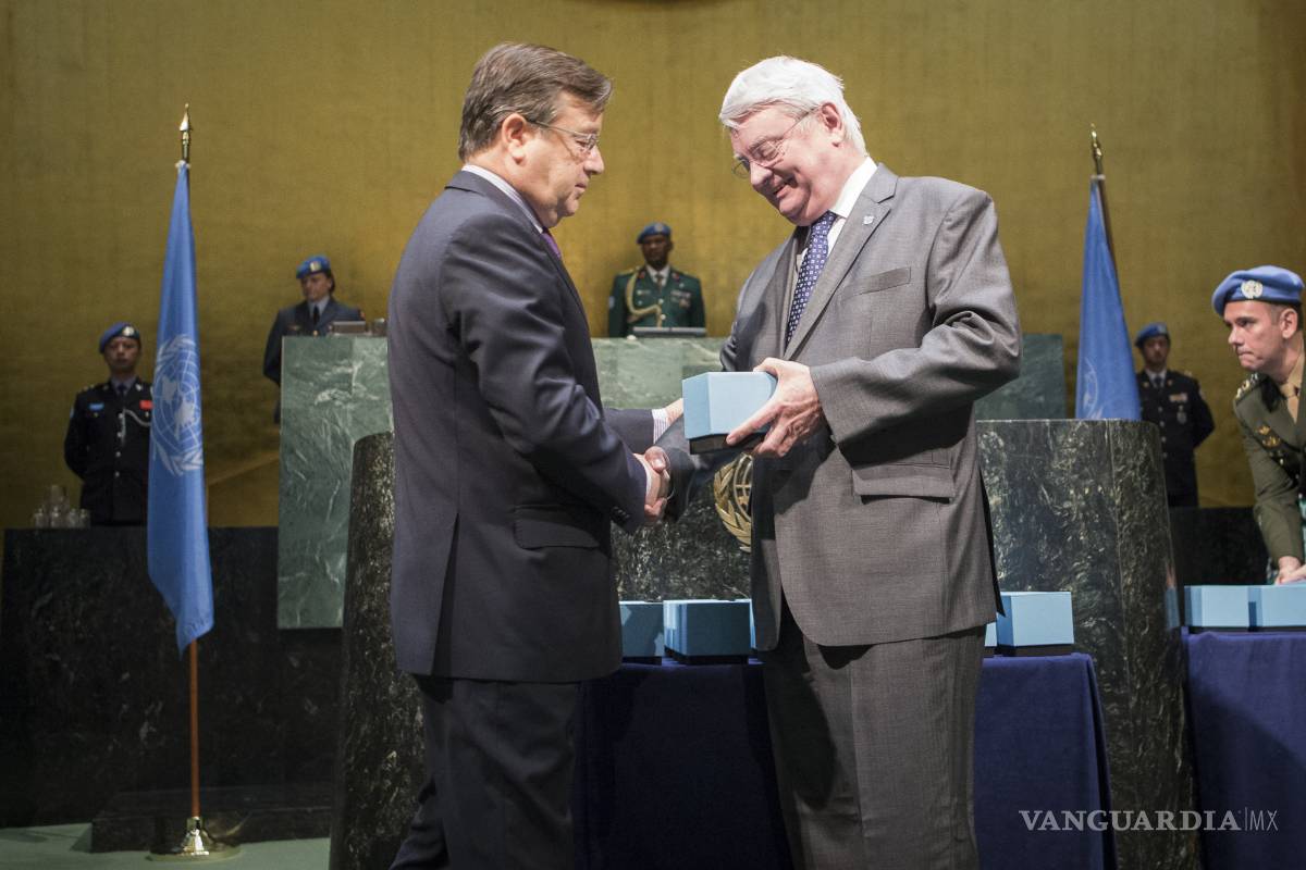 ONU rinde tributo a los cascos azules caídos en 2015