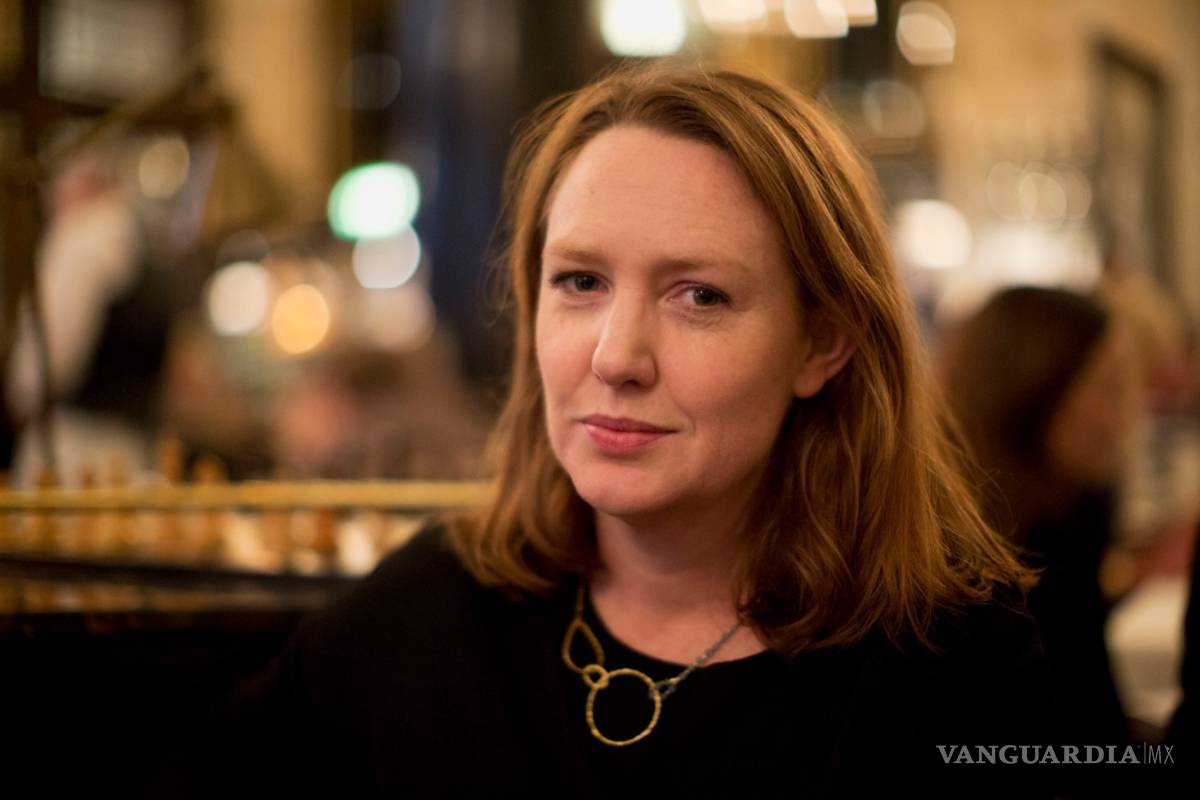 “La memoria es una fascinación para mí”, dice Paula Hawkins