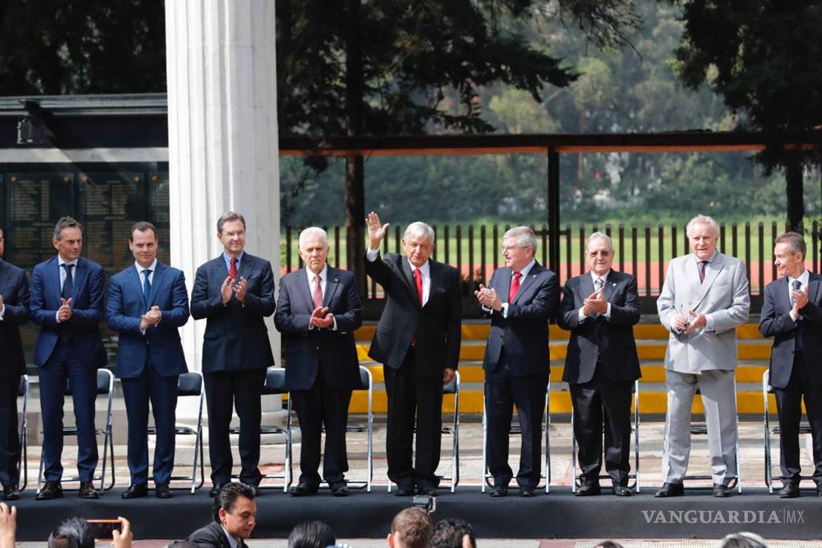 AMLO promete que se dará suficiente apoyo a deportistas