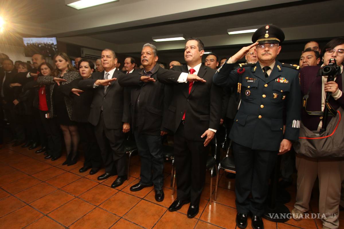 $!Rinde protesta como nuevo alcalde de Ramos Arizpe el priista José María Morales