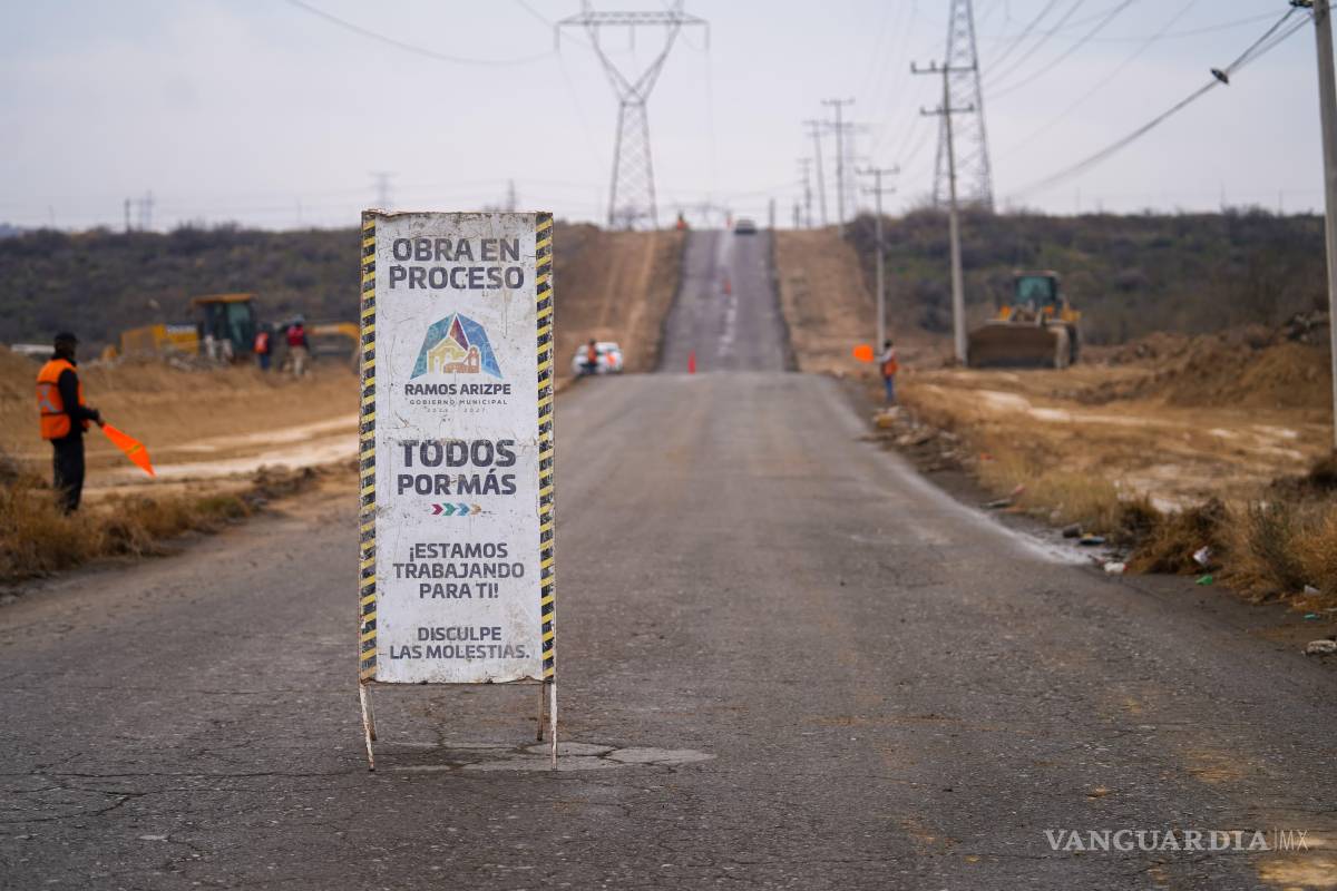 $!La modernización del Camino Real del Valle y la instalación de nuevos semáforos mejoran la fluidez y el orden del tránsito en zonas de alta demanda vehicular.