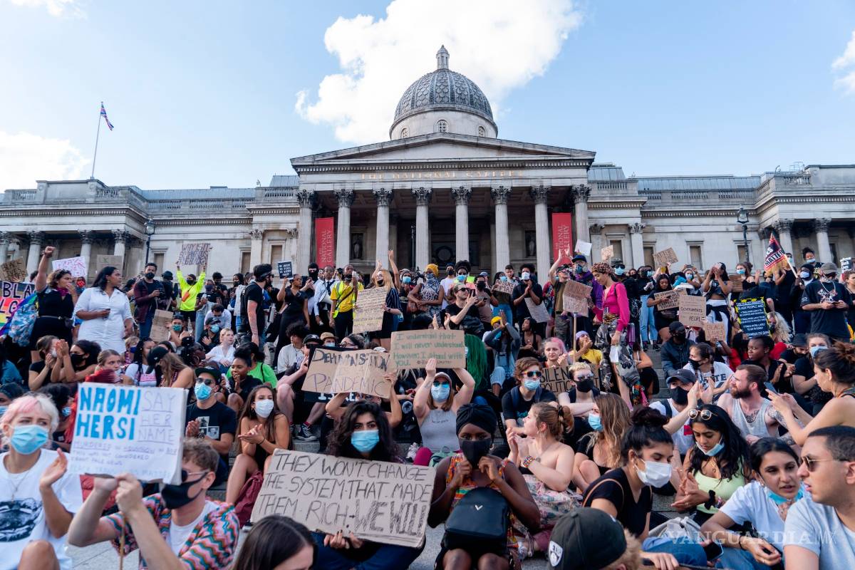 Retoman en Reino Unido protesta contra el racismo