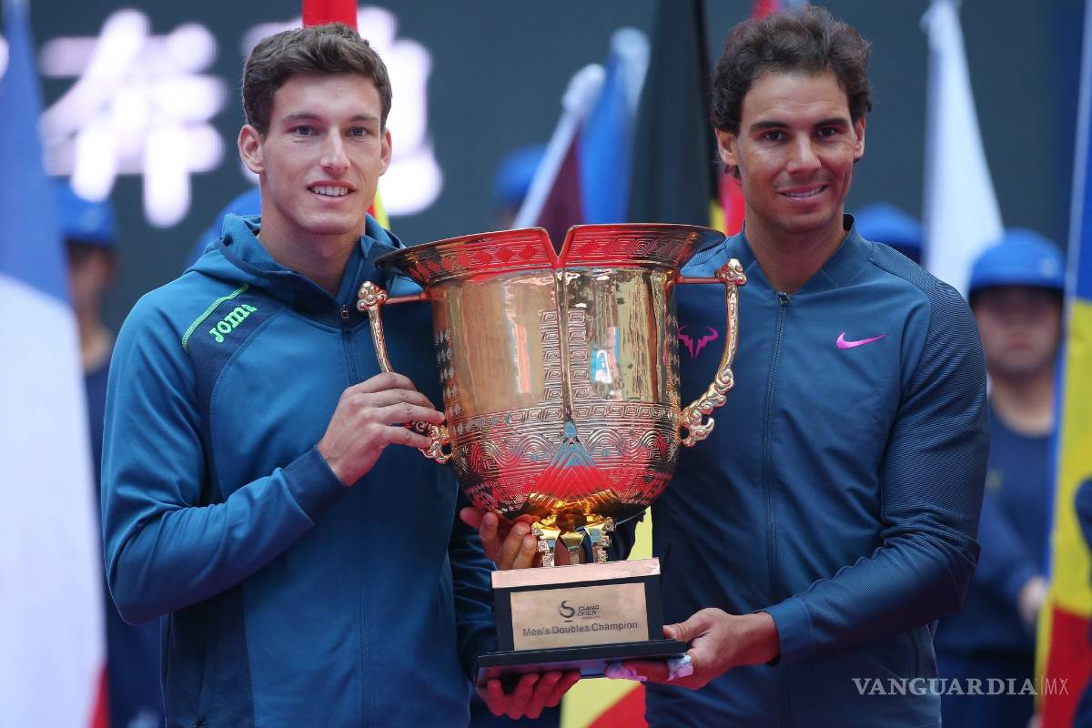 Nadal y Carreño ganan el Abierto de China en dobles