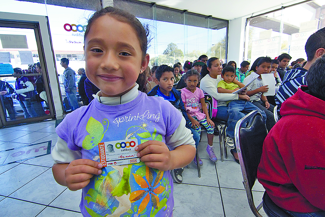 En Saltillo regalará Municipio la tarjeta Saltibús