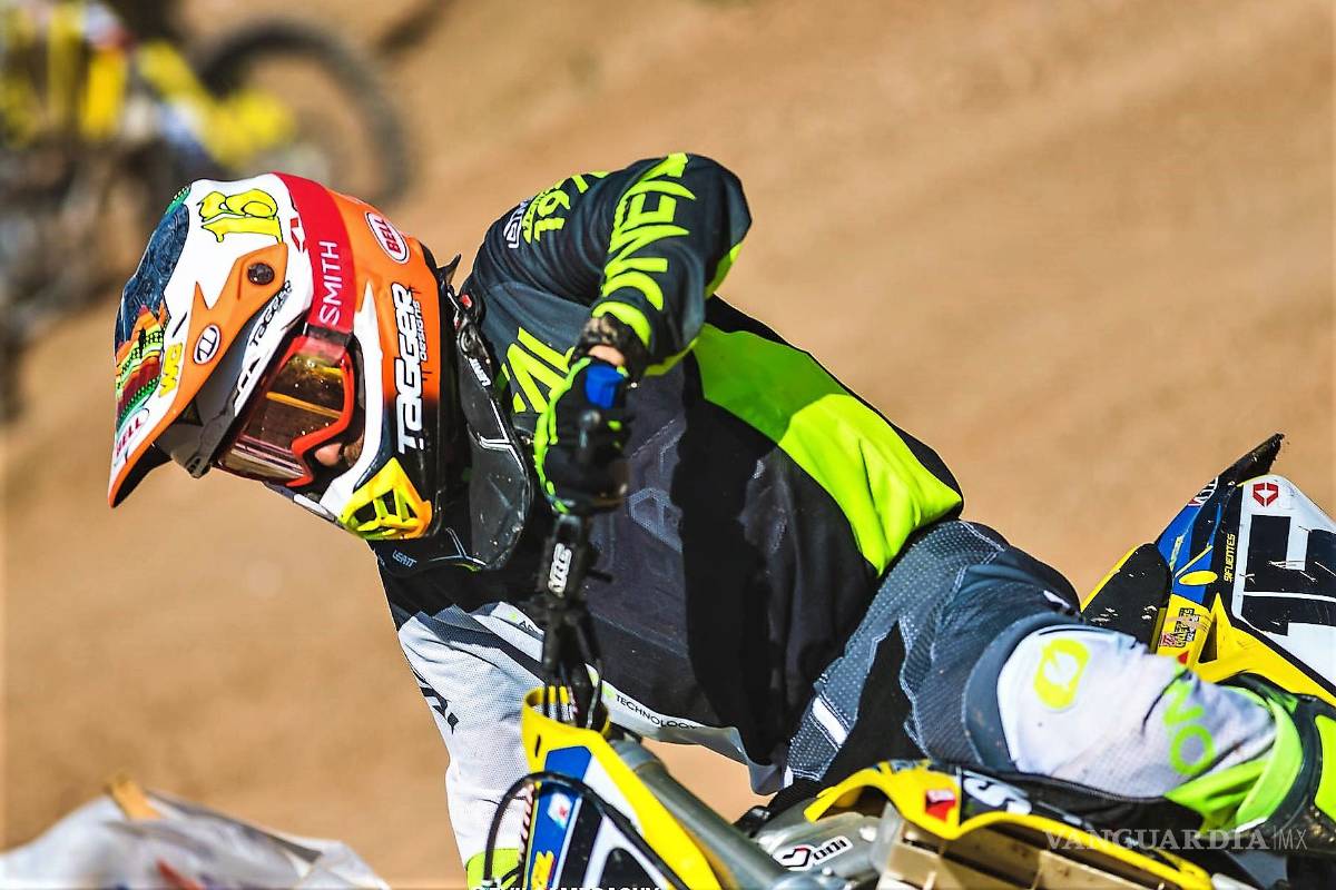 Pilotos alistan sus máquinas para regional de motocross