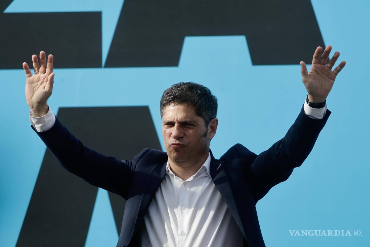 $!El gobernador peronista de la provincia de Buenos Aires, Axel Kicillofen cierra la campaña de su partido para las disputadas elecciones legislativas en Argentina.