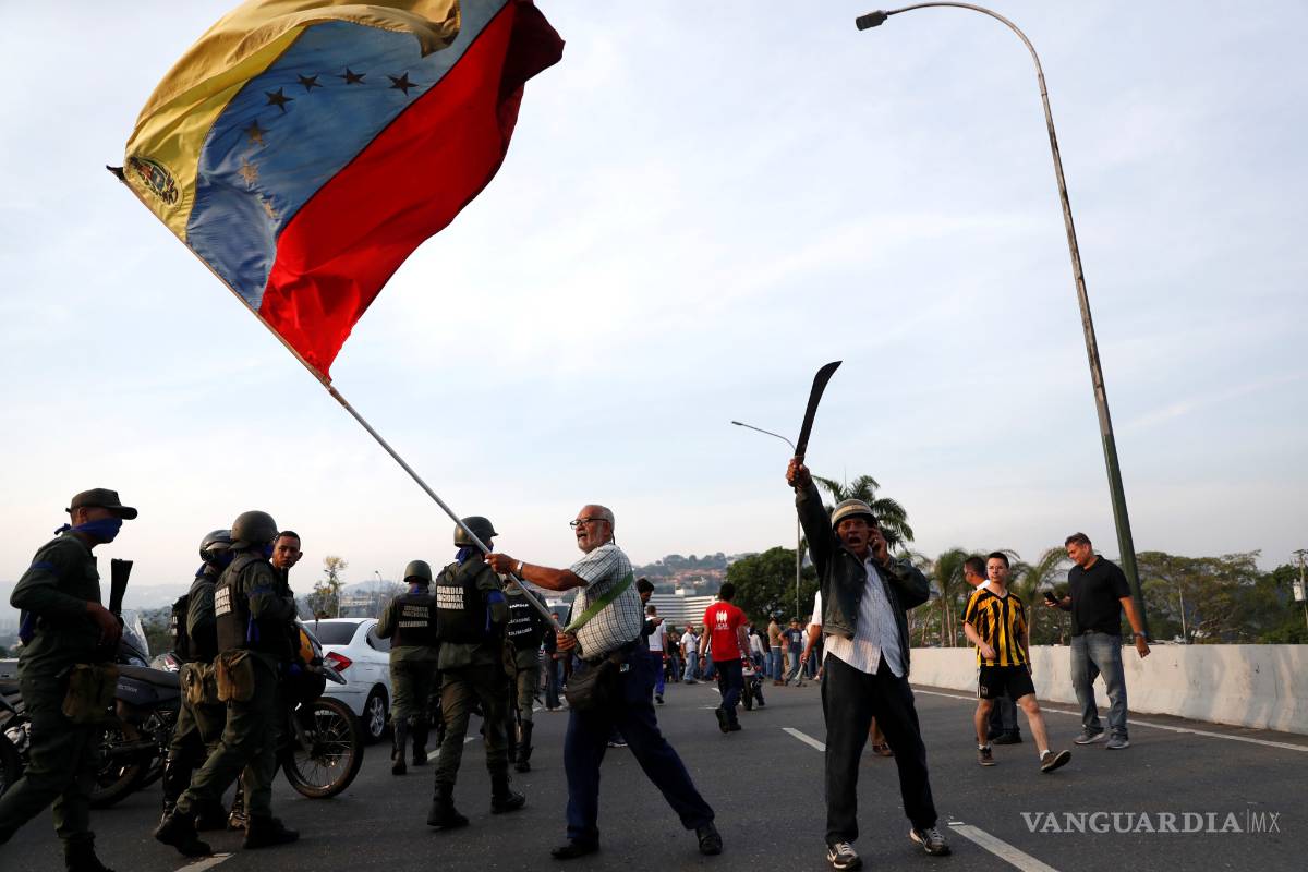 $!Golpe de Estado en Venezuela, ¿la caída de Nicolas Maduro?