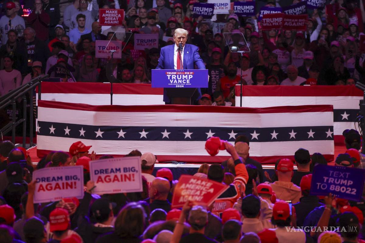 $!l expresidente estadounidense y candidato presidencial republicano Donald Trump habla durante un mitin en el Madison Square Garden de Nueva York.