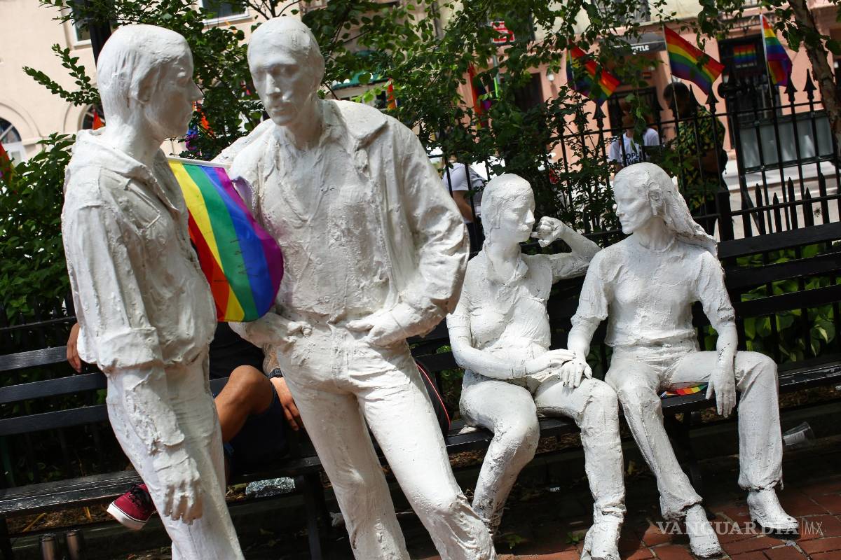 Rebelión en el bar Stonewall Inn, así nació el DÍA del ORGULLO GAY