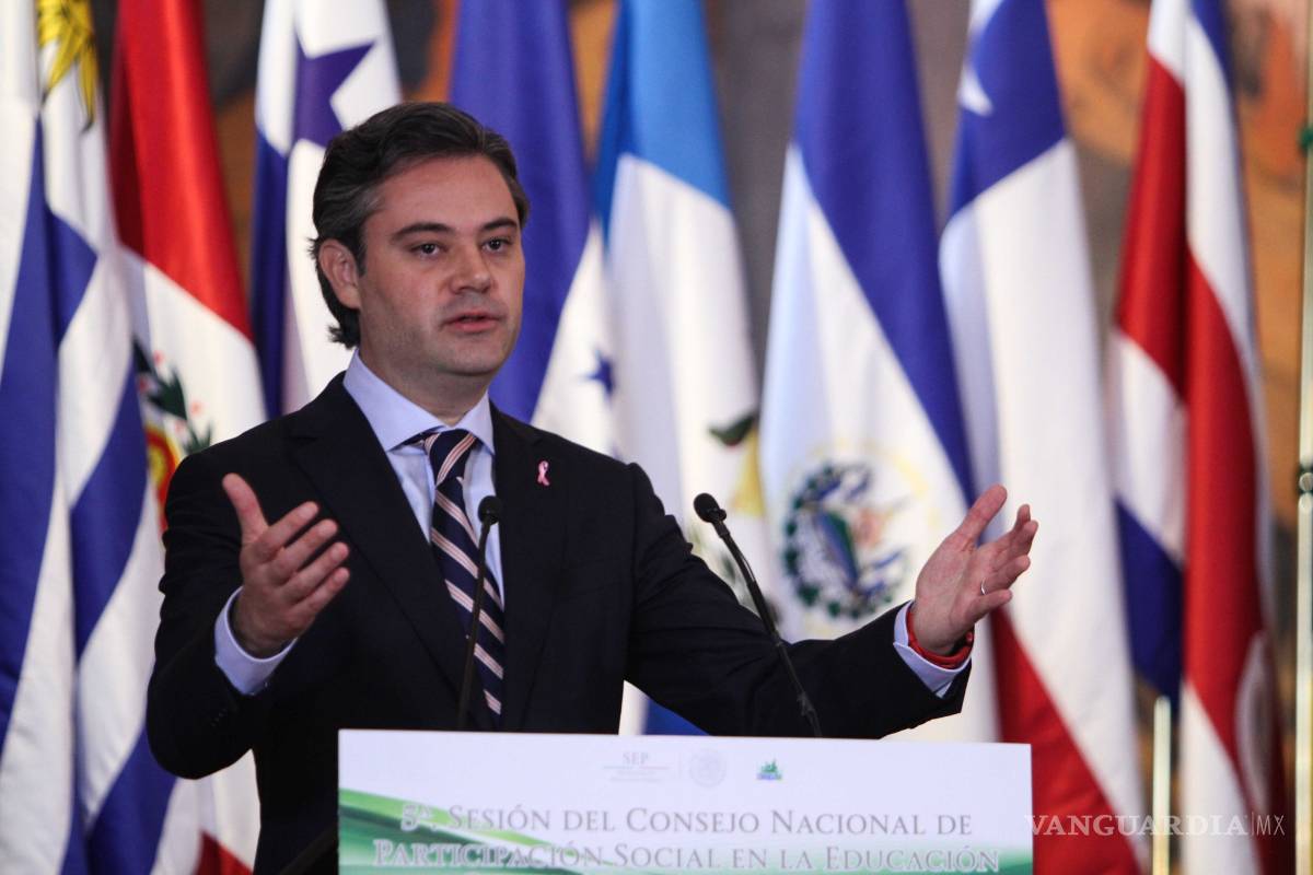 SEP dará de baja a 291 maestros por no someterse a evaluación