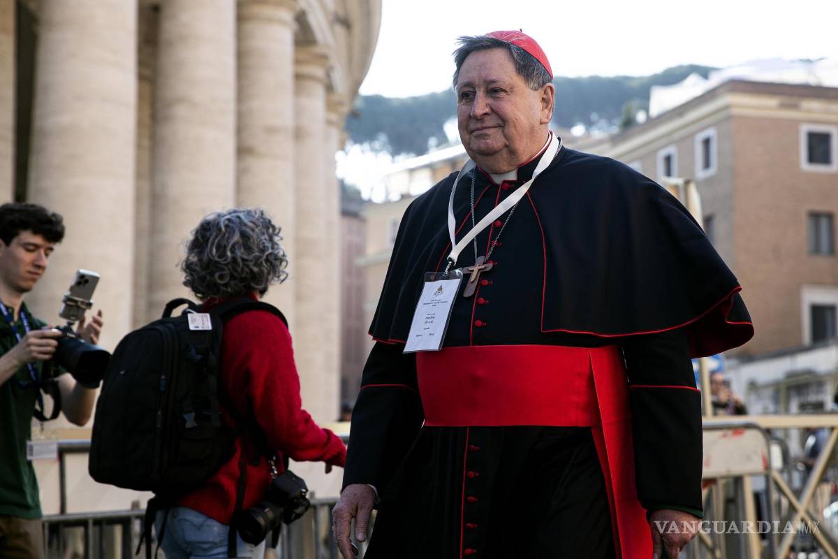 $!El cardenal brasileño João Braz de Aviz llega a la séptima reunión de la Congregación General de Cardenales en el Vaticano.