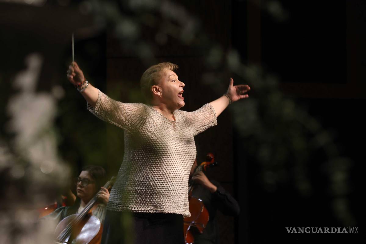 $!La Orquesta Metropolitana de Saltillo celebra al Teatro Fernando Soler con Tchaikovsky y Piazzolla