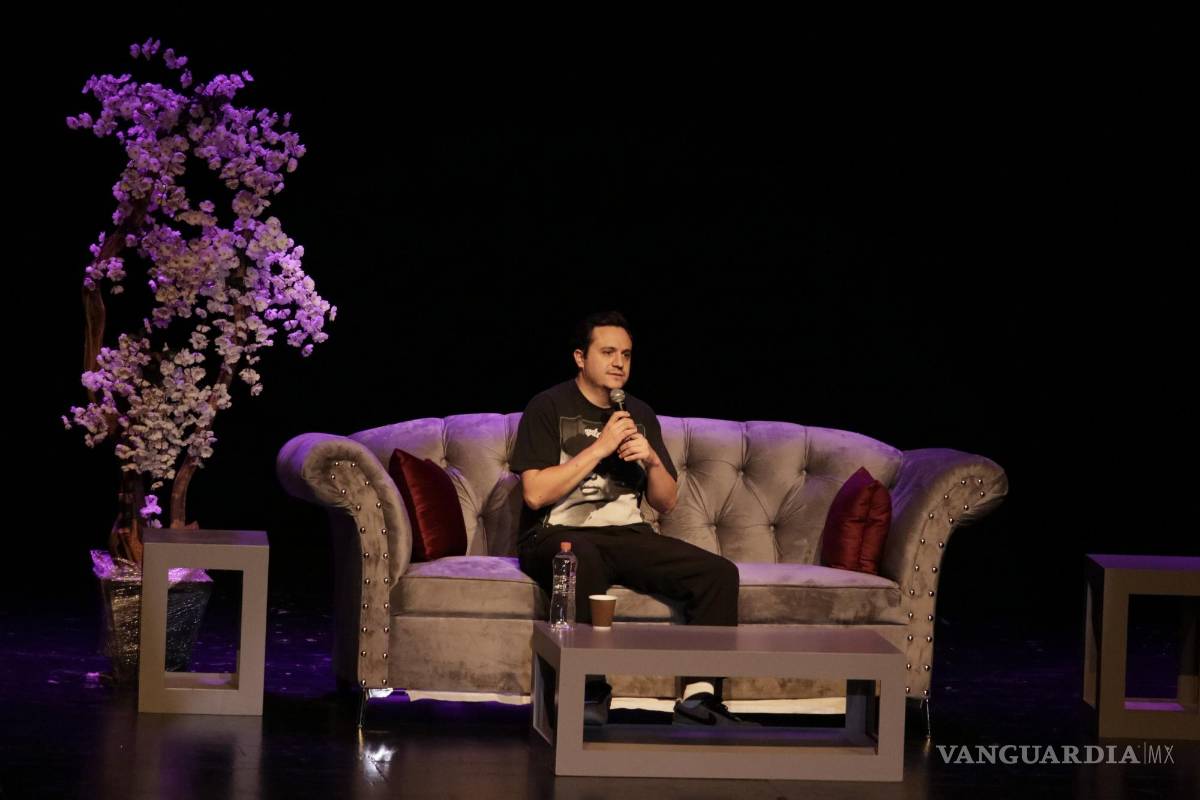 $!Ricardo O’Farrill conquistó a Saltillo con su ‘Falacia’ en el Teatro Fernando Soler