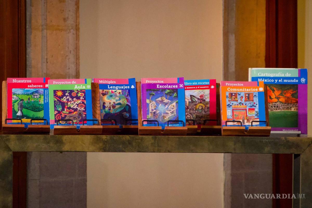Libros de texto gratuitos no adoctrinan ni manipulan, afirma Morena Coahuila