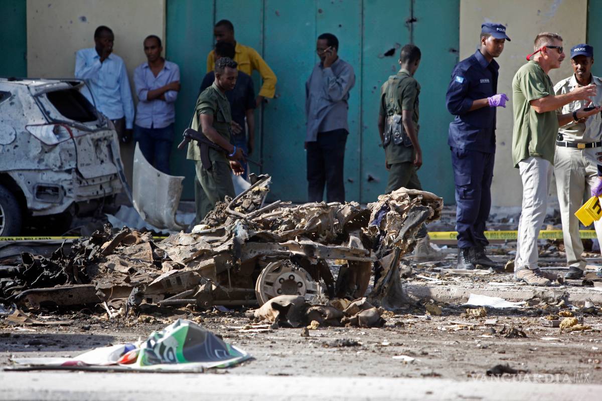 Atentado contra un gobernador de Somalia deja al menos 9 muertos