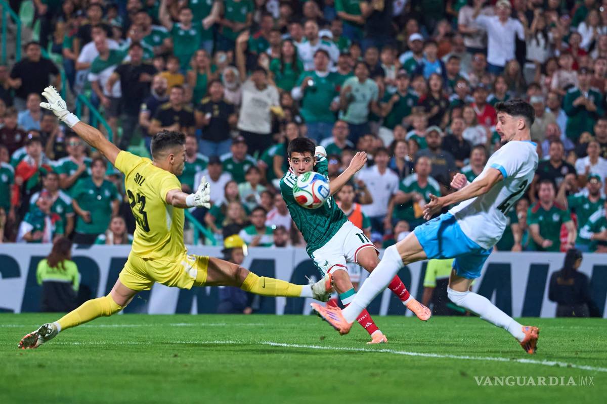 Bajo abucheos, México y Uruguay firman un gris 0-0 en Torreón; Gilberto Mora, la figura