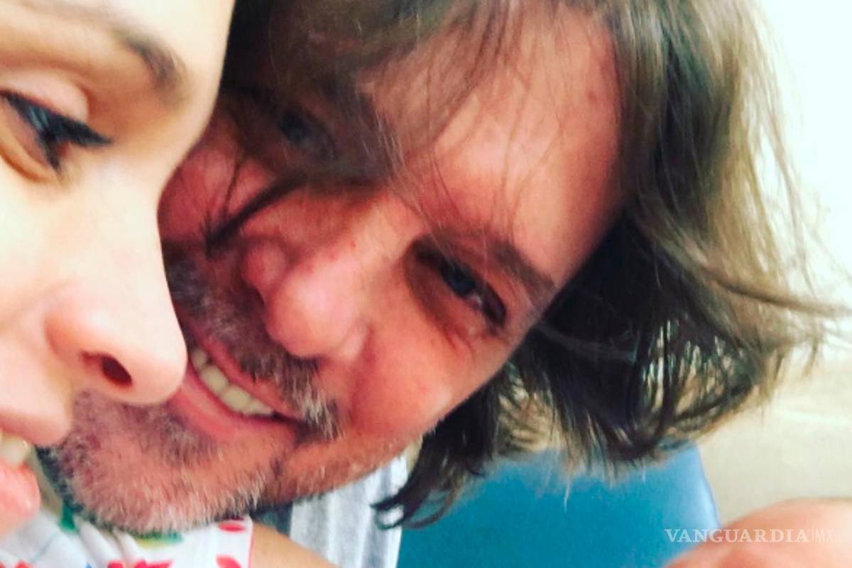 René Strickler es papá de nuevo a los 54 años