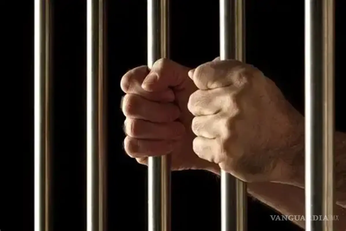 México extradita a 26 narcotraficantes a Estados Unidos; descartan sentencia de pena de muerte