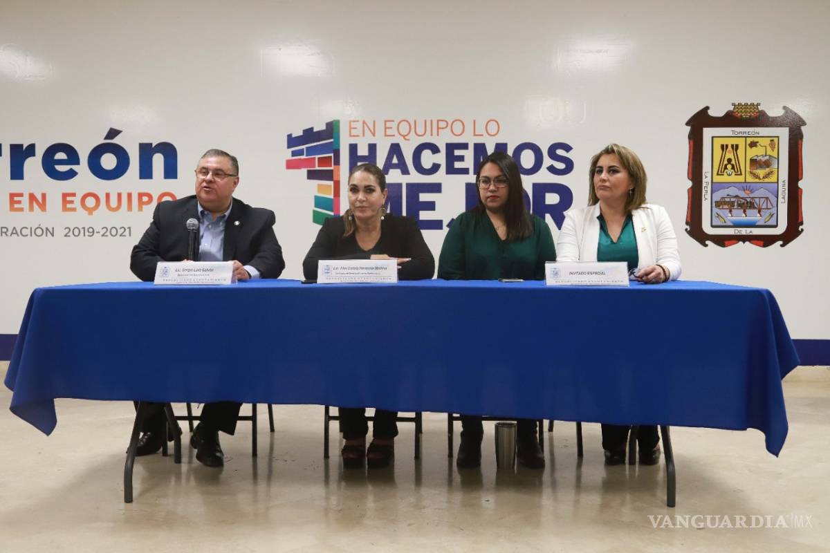 Escuelas de Torreón participarán en la conmemoración del Día de la Bandera