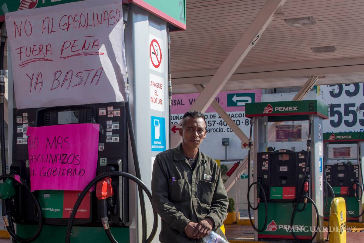 $!Cierran al menos 100 gasolineras por amenazas de bloqueos y ataques