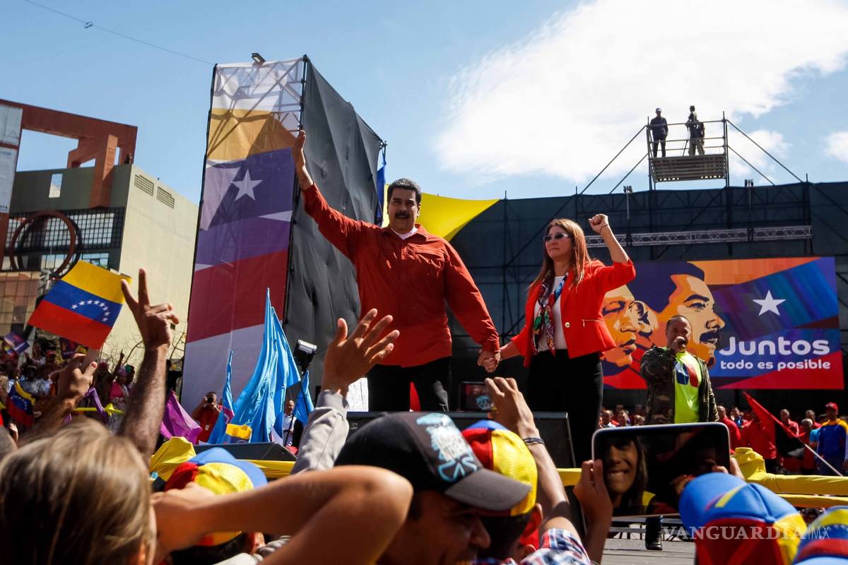 Nicolás Maduro inscribe su candidatura para la reelección