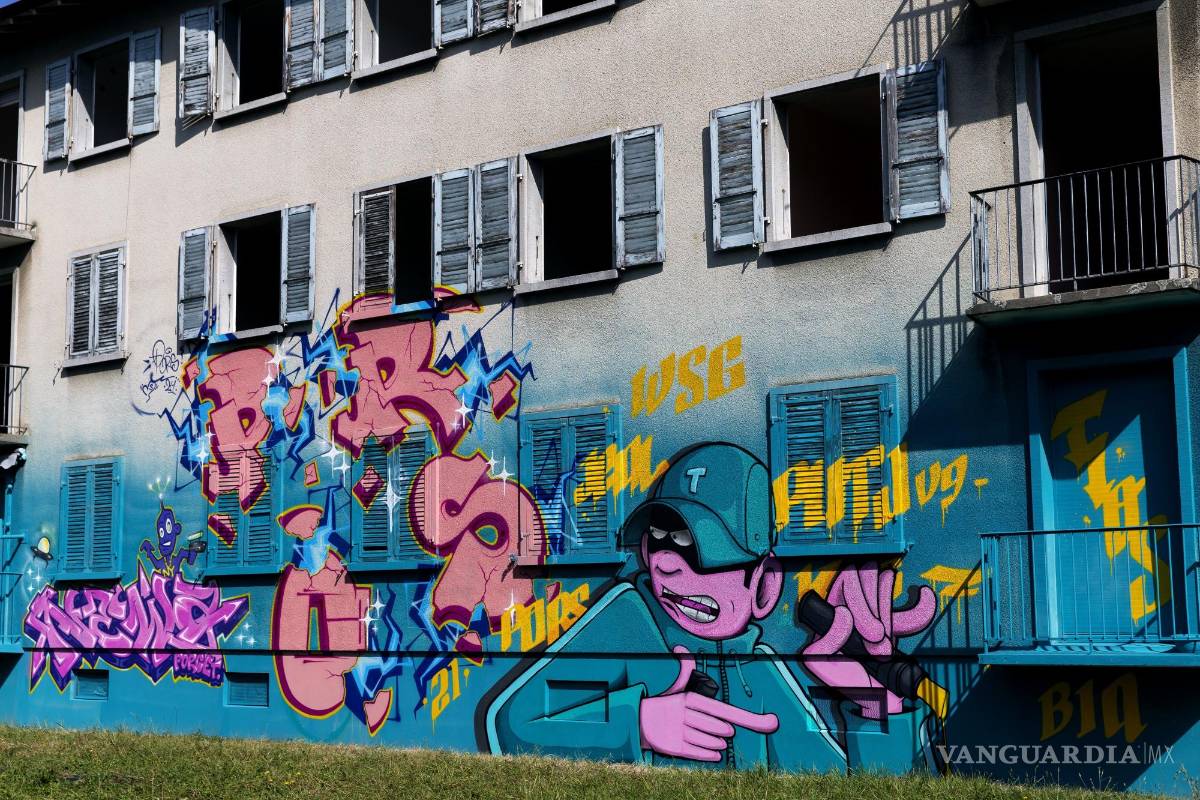 $!Mural en el distrito de Fontenette durante la novena edición de Pump Up The Jam, en Carouge, cerca de Ginebra, Suiza. EFE/EPA/Salvatore Di Nolfi