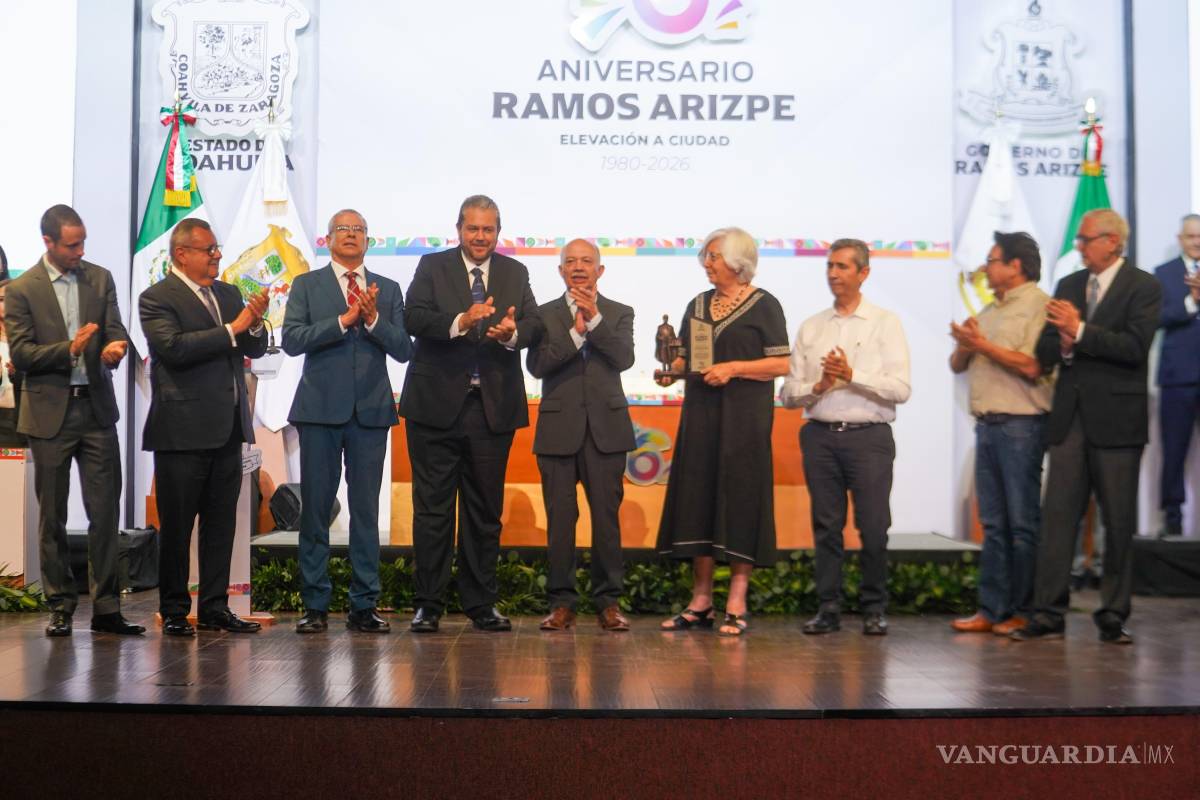 $!El reconocimiento distingue a personas e instituciones que han contribuido al desarrollo histórico, social, económico y cultural del municipio.