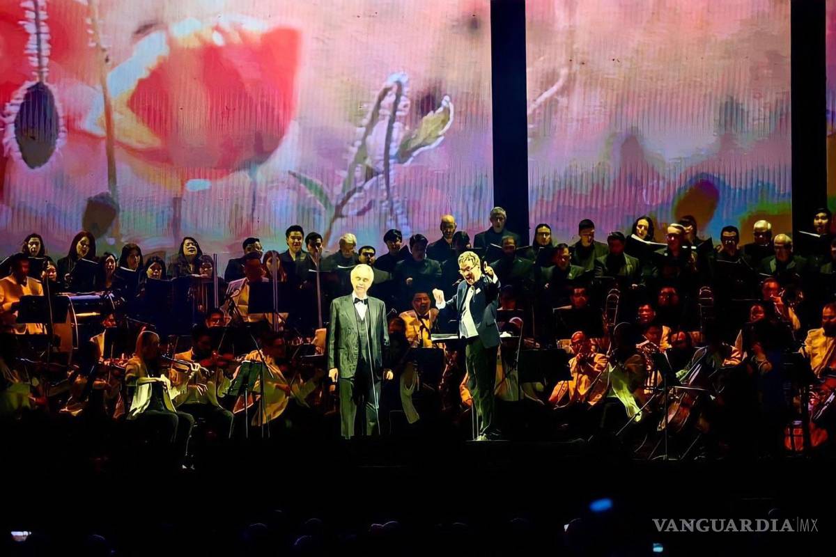 $!La Orquesta Filarmónica del Desierto acompañó al cantante italiano.