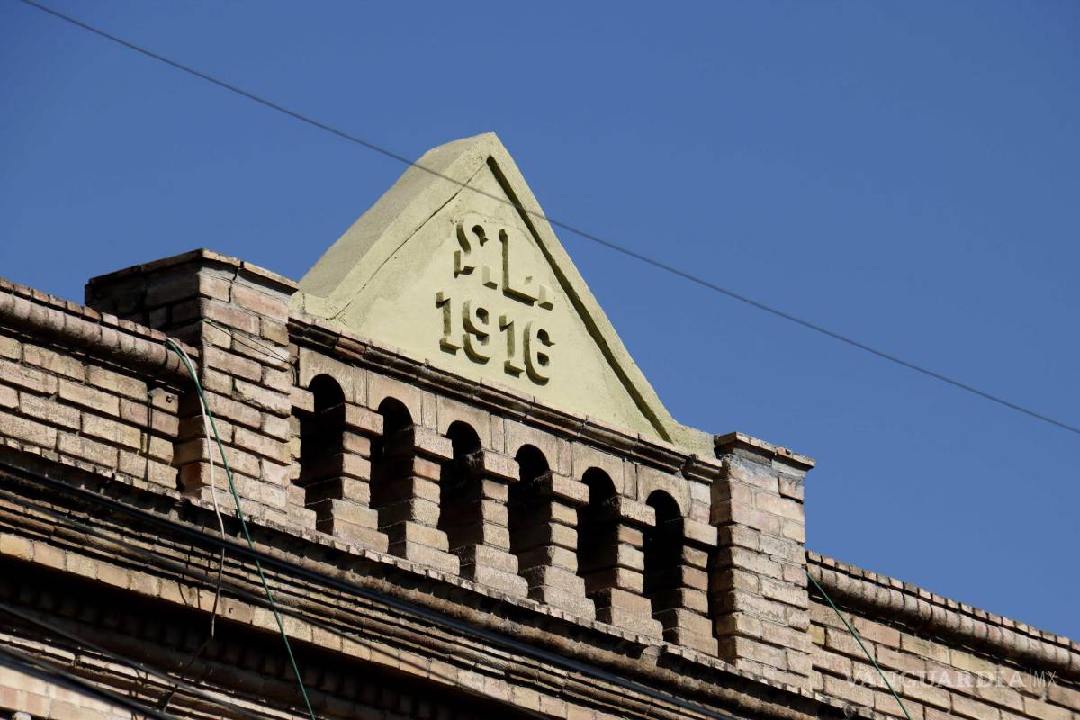 $!Tras los incendios, se identificaron daños en el piso y el sótano. Se evalúan puntos de la estructura que podrían requerir demoliciones parciales para garantizar la seguridad del edificio.