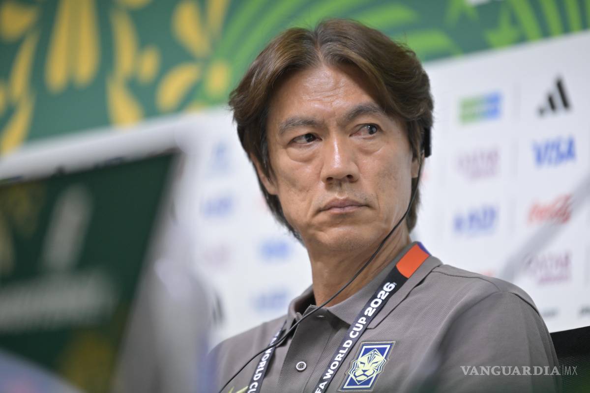 $!GR2241. MONTERREY (MÉXICO), 23/06/2026.- El seleccionador de Corea del Sur Hong Myung-bo habla en una rueda de prensa este martes, en Monterrey (México). EFE/ Miguel Sierra