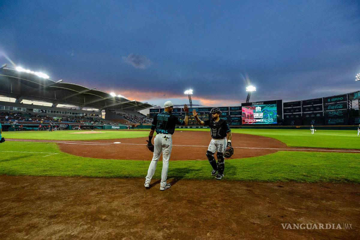 $!Saltillo arrancó el partido con una ventaja de dos carreras desde el primer inning.