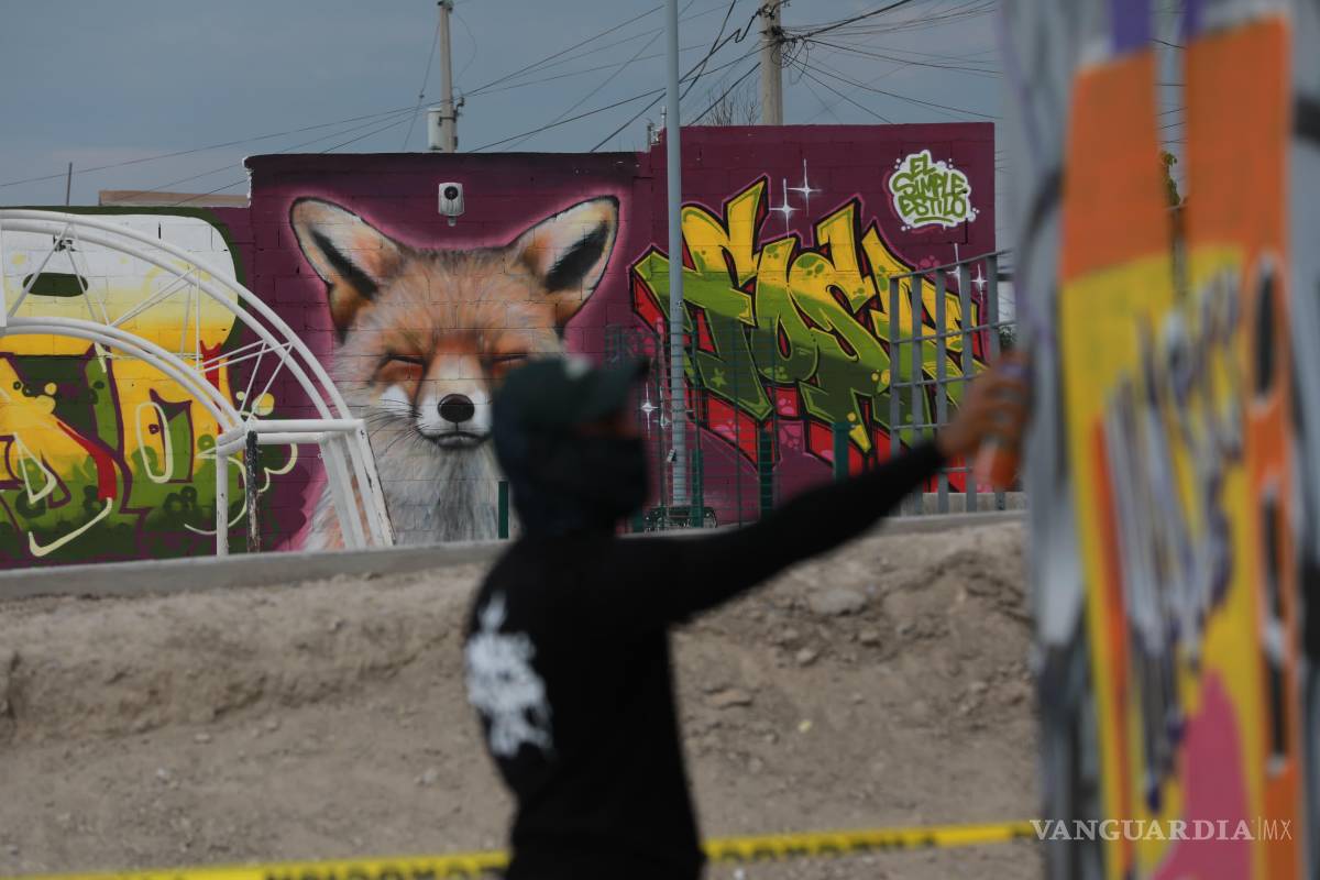 $!Artistas locales ofrecieron una muestra de talento con música freestyle, grafiti, ilustración y productos hechos a mano, en una jornada que celebró la creatividad colectiva.