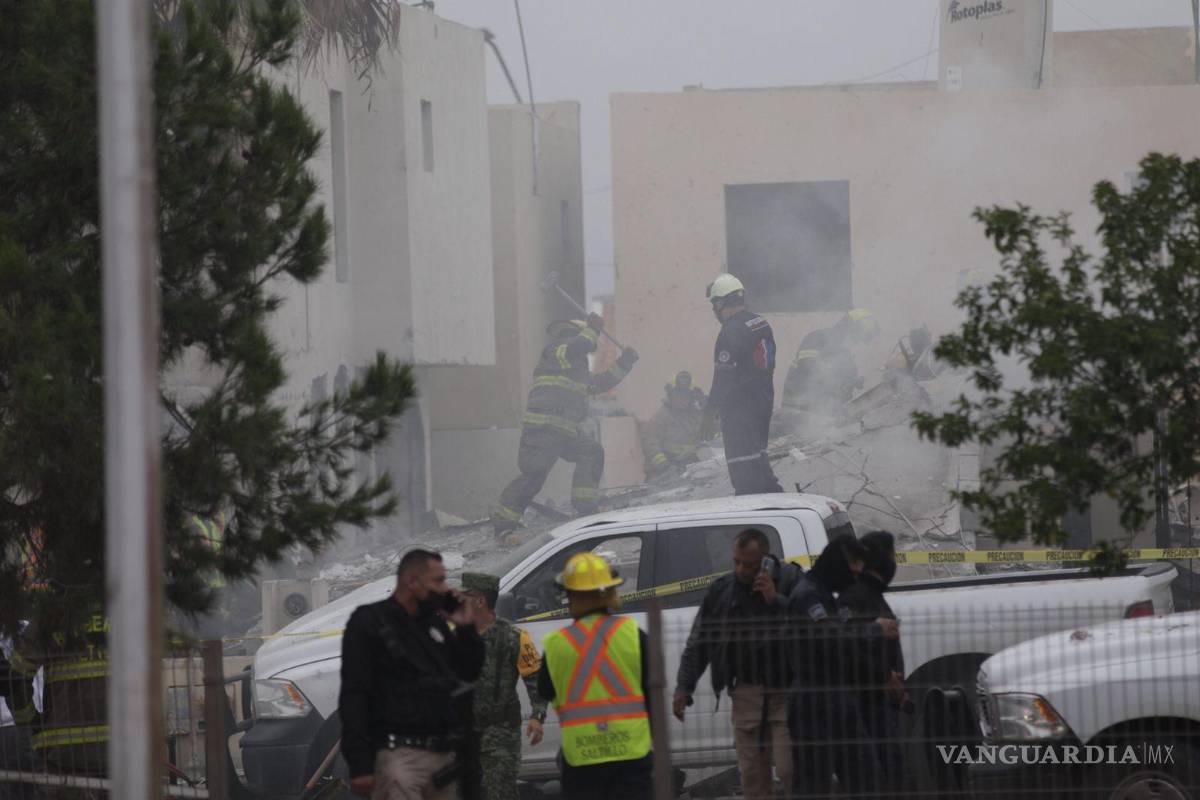 $!Personal de la FGE acudió al sitio para resguardar la zona.