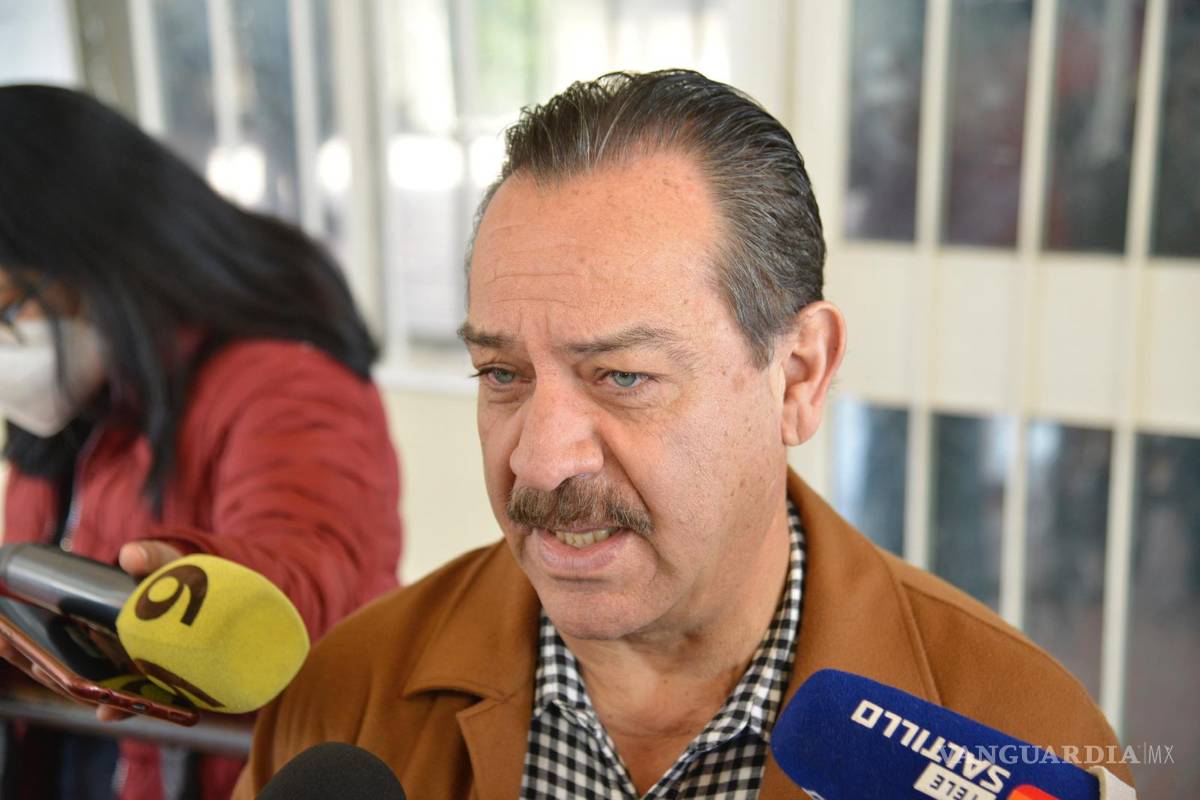 $!Saltillo, Coahuila: Fernando de las Fuentes, dijo que en este tipo de revisiones se trata de prevenir que ocurran situaciones como el reciente caso de un motín en Ciudad Juárez, Chihuahua donde el saldo fue la fuga de 30 internos y al menos 17 muertos.
