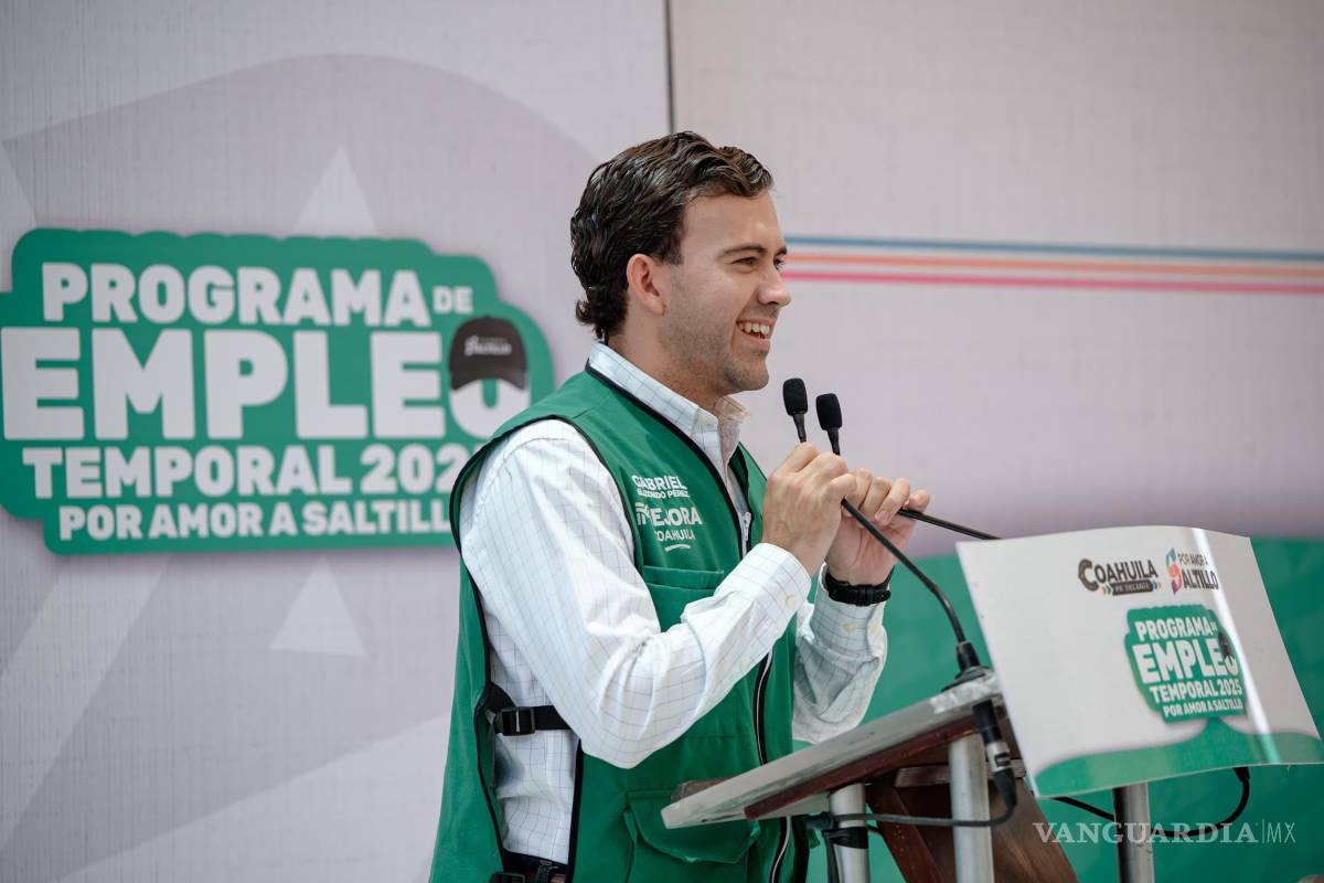 $!Gabriel Elizondo supervisó el arranque de actividades en el Biblioparque Sur, donde reconoció el compromiso de los ciudadanos que se suman a mejorar su entorno.