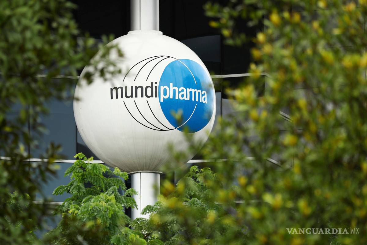 Altos ejecutivos de Mundipharma, el brazo internacional de Purdue Pharma es acusada de promover opioides en Italia