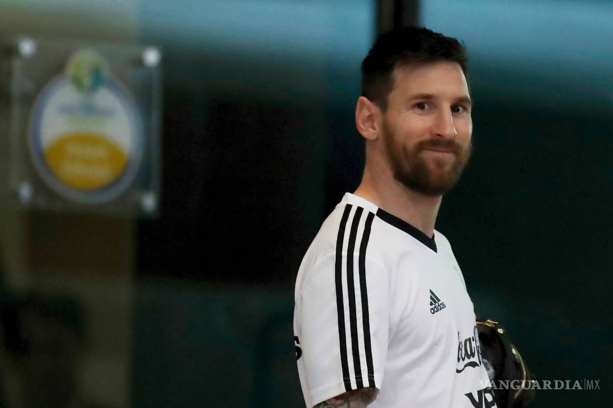 Messi es el deportista que más dinero ganó el último año