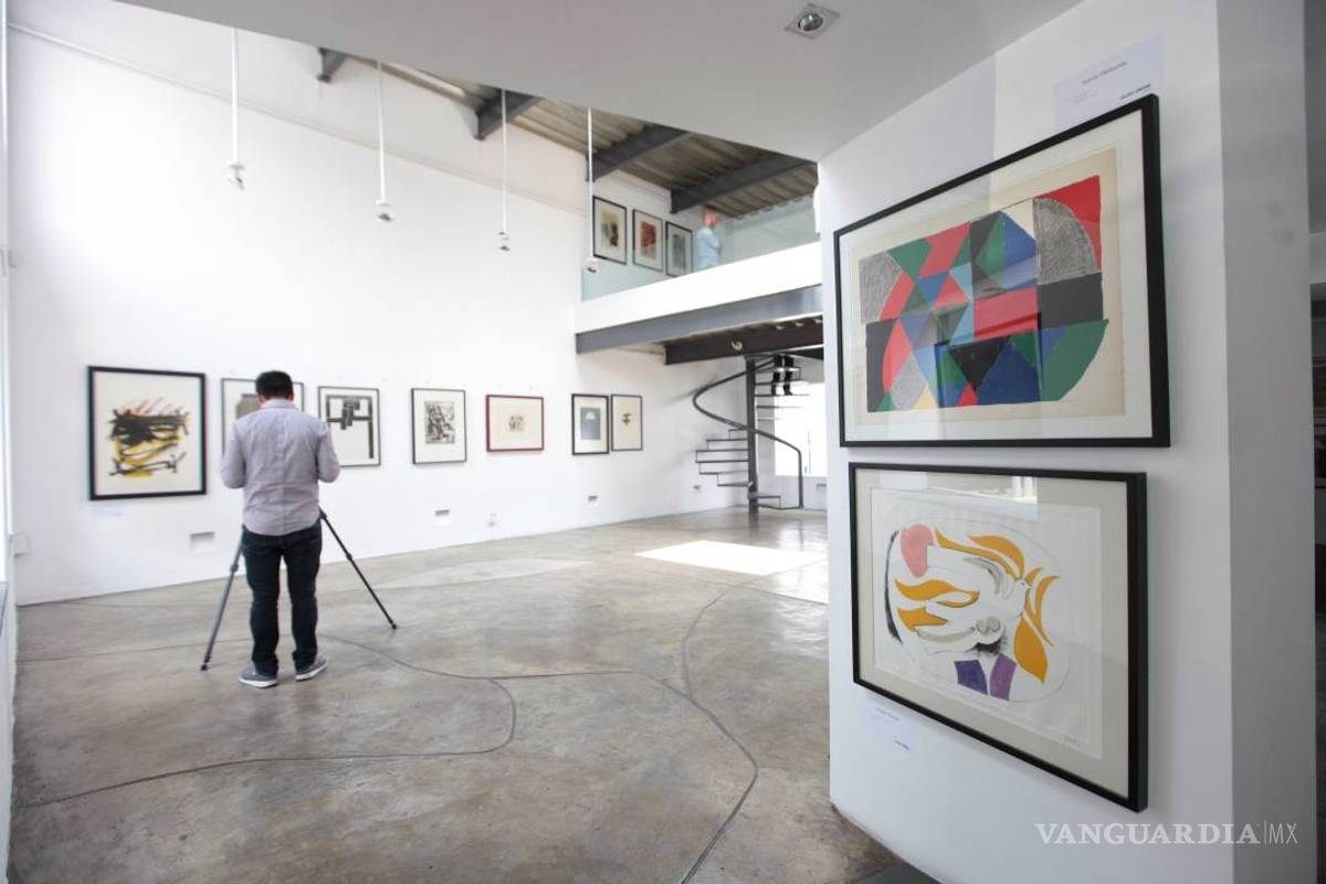 Exposición muestra el "amor interrumpido" por la gráfica de Alberti y Grass