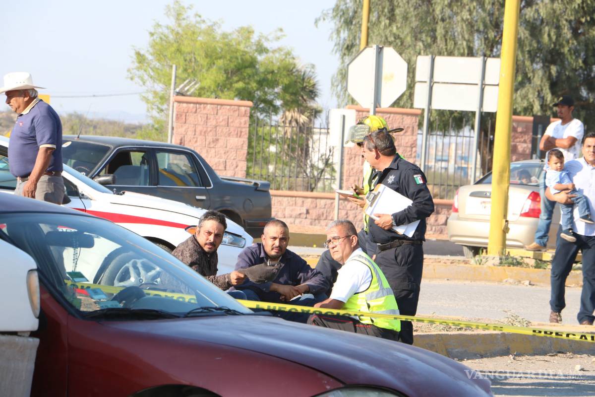 Buscan a trailero que mató a menor en accidente y huyó corriendo en Saltillo