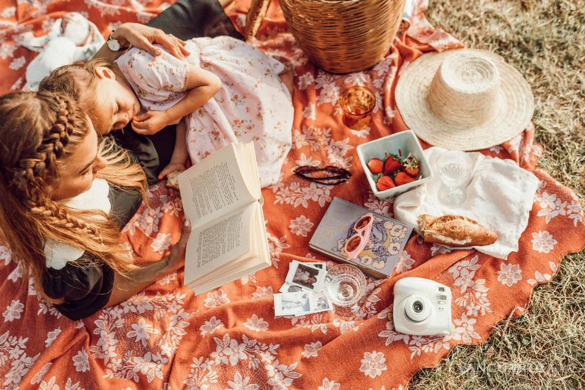 $!Lleven su comida favorita, una manta y jueguen juegos de mesa o simplemente relájense al aire libre.