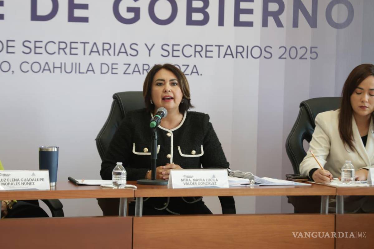 $!El embarazo adolescente ha disminuido en Coahuila de 21% en 2013 a 15.9% en 2025, detalló en la exposición.